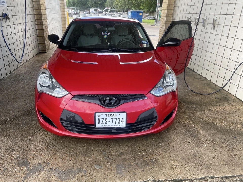 2012 Hyundai Veloster - Image 4 of 13