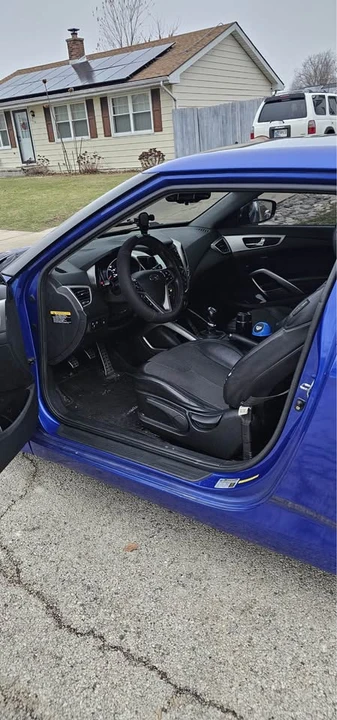 2012 Hyundai Veloster - Image 9 of 10