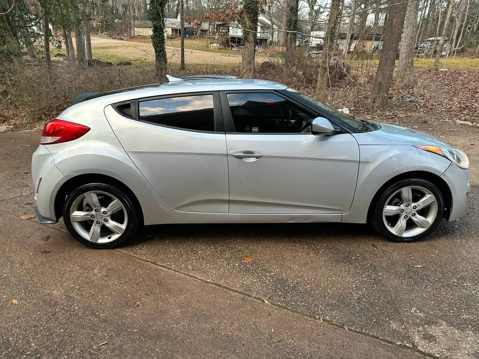 2012 Hyundai Veloster - Image 5 of 7