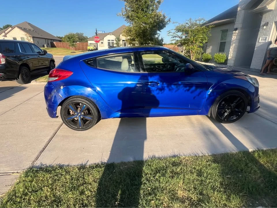 2012 Hyundai Veloster - Image 4 of 8