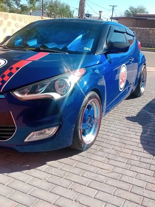 2012 Hyundai Veloster - Image 5 of 7