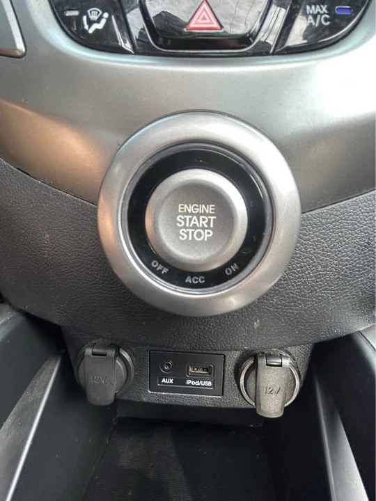 2012 Hyundai Veloster - Image 13 of 15