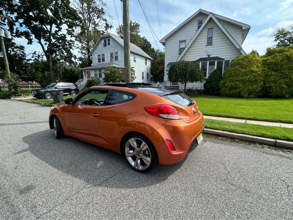 2012 Hyundai Veloster - Image 4 of 15