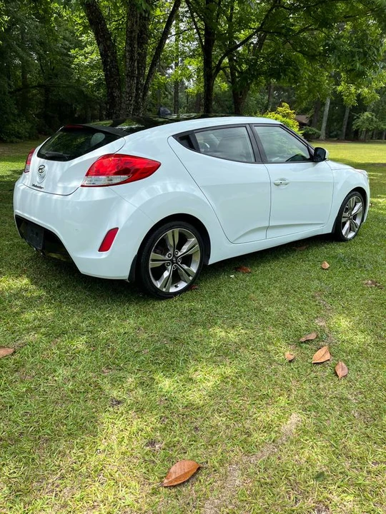 2012 Hyundai Veloster - Image 8 of 10