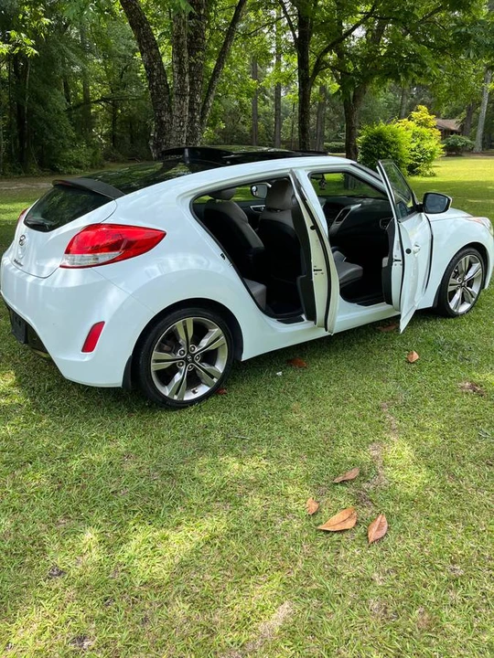 2012 Hyundai Veloster - Image 6 of 10