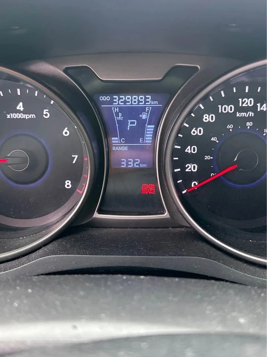 2012 Hyundai Veloster - Image 6 of 6