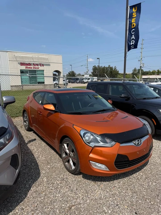 2012 Hyundai Veloster - Image 2 of 6