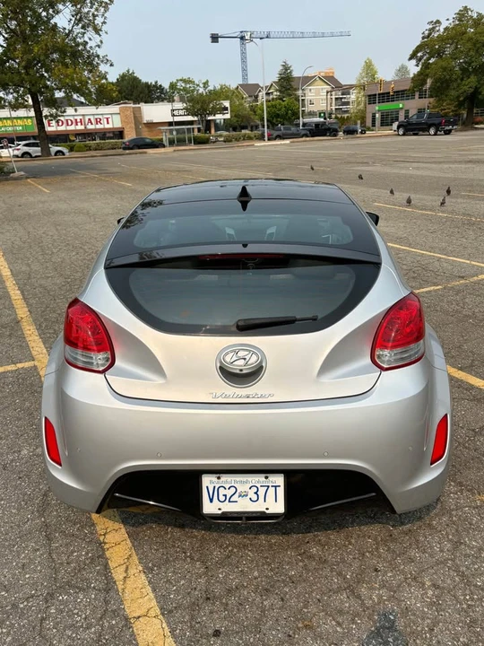 2012 Hyundai Veloster - Image 4 of 16