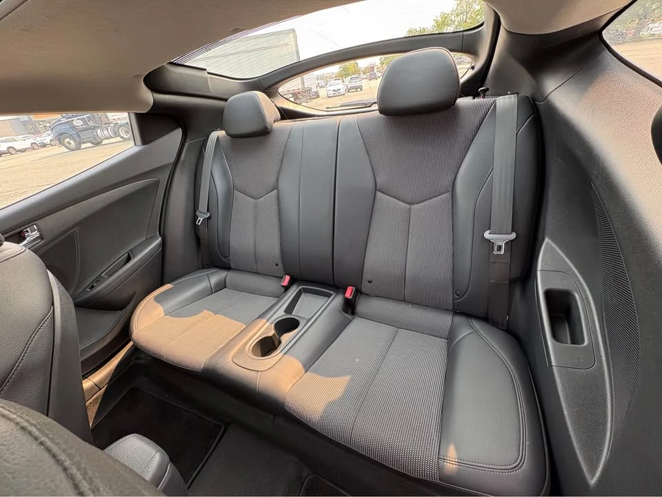2012 Hyundai Veloster - Image 13 of 16