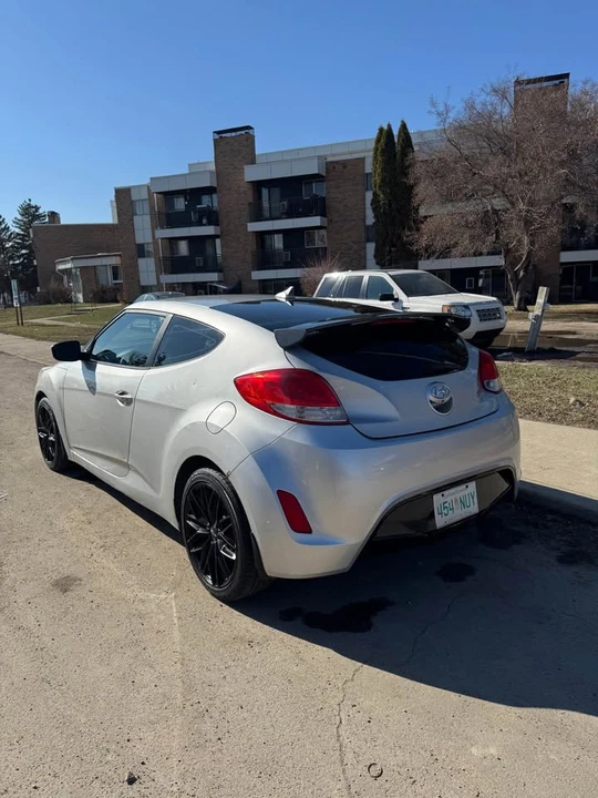 2012 Hyundai Veloster - Image 5 of 12