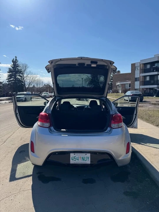 2012 Hyundai Veloster - Image 7 of 12