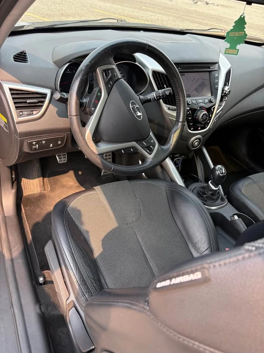 2012 Hyundai Veloster - Image 6 of 16