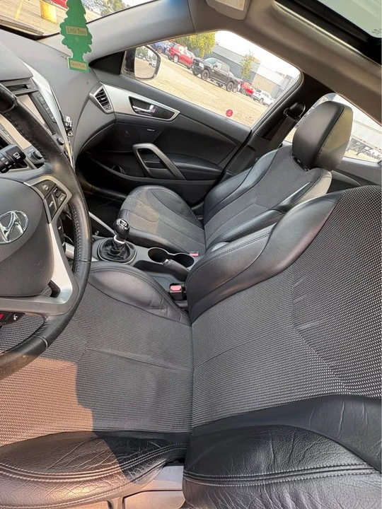 2012 Hyundai Veloster - Image 7 of 16