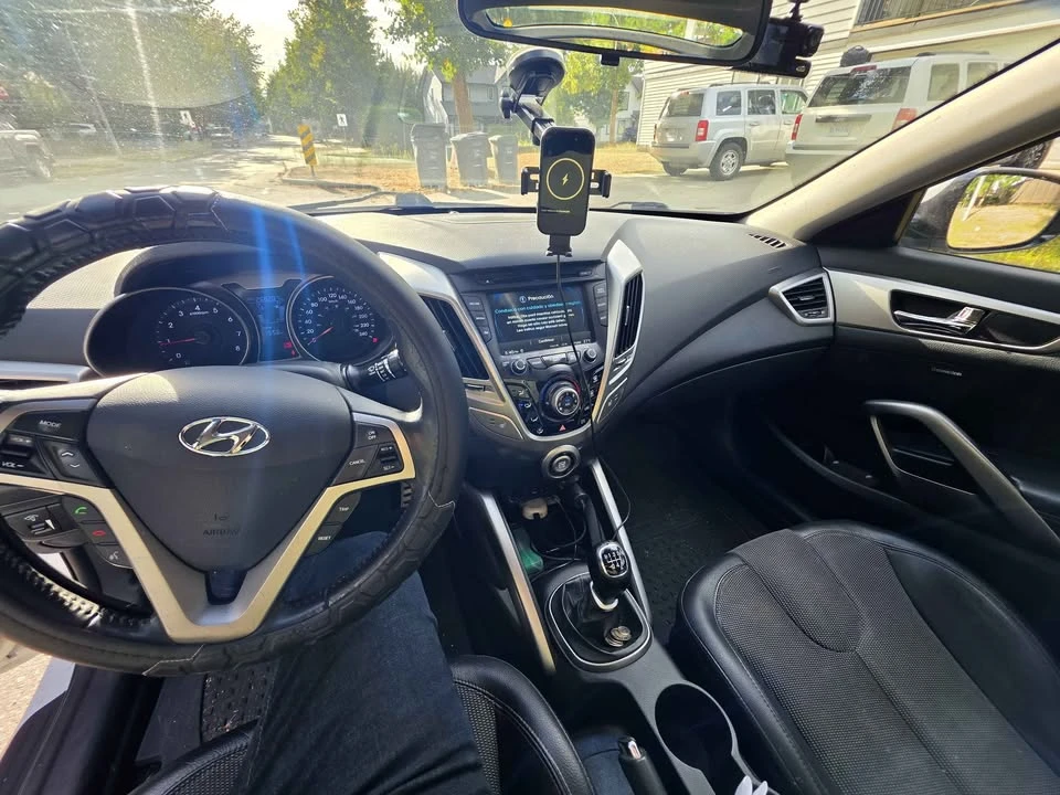 2012 Hyundai Veloster - Image 5 of 7