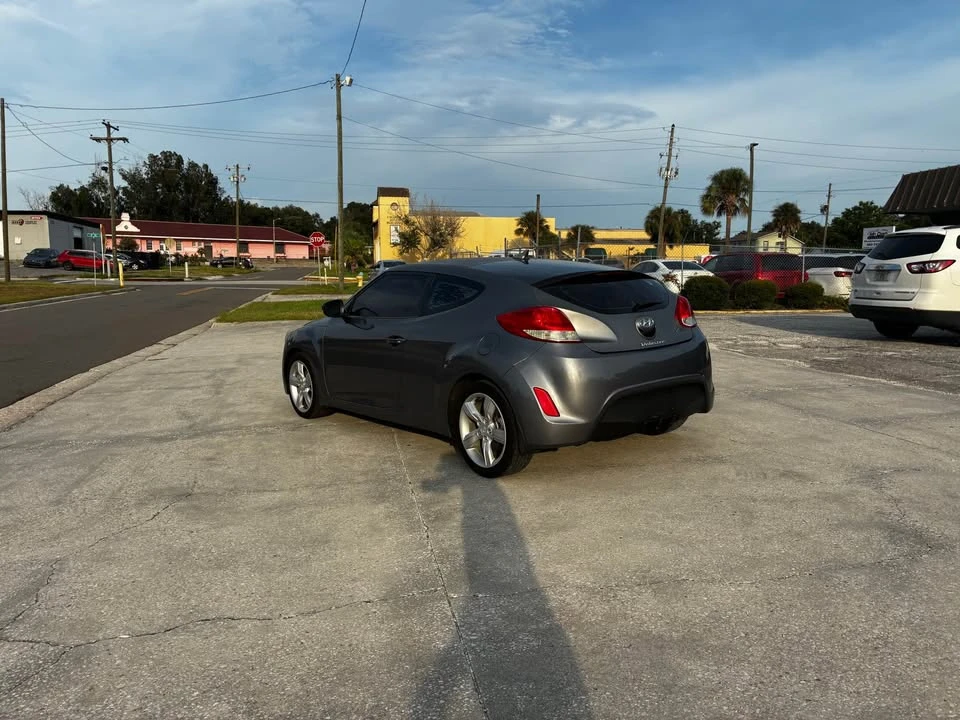2012 Hyundai Veloster - Image 7 of 9