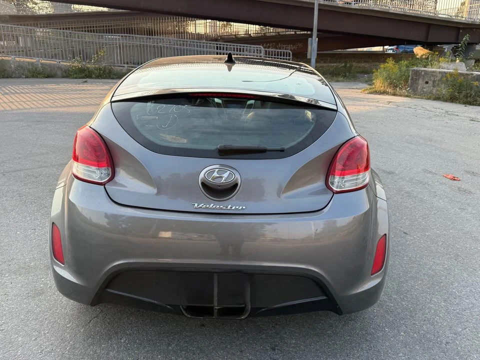 2012 Hyundai Veloster - Image 5 of 9