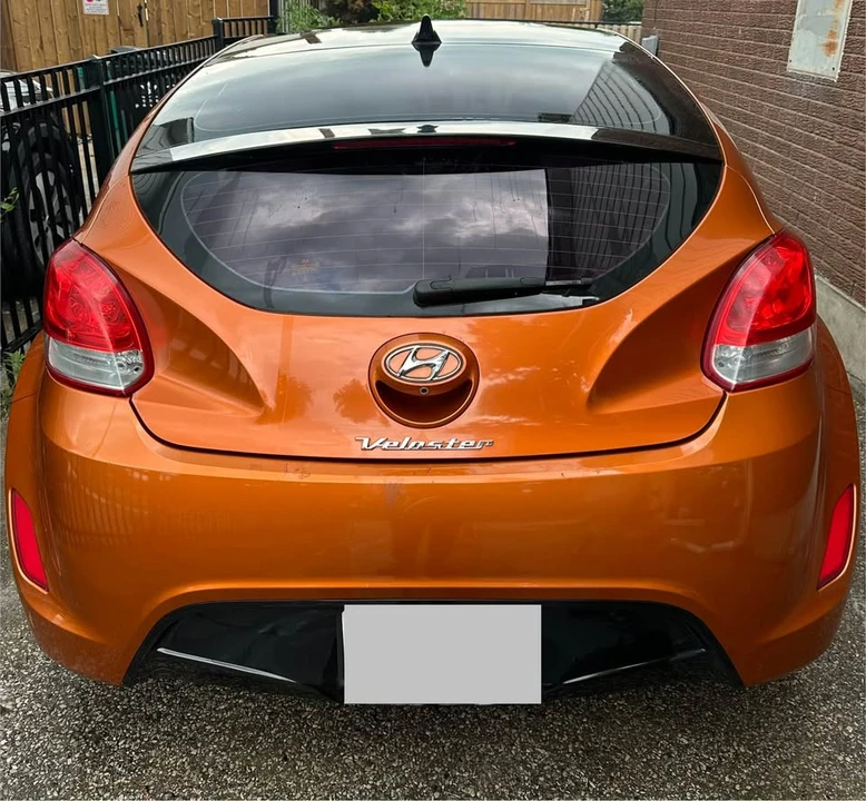 2012 Hyundai Veloster - Image 2 of 6