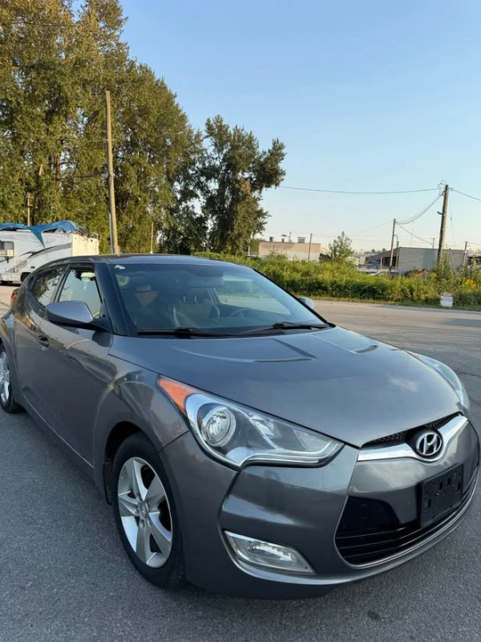 2012 Hyundai Veloster - Image 3 of 9