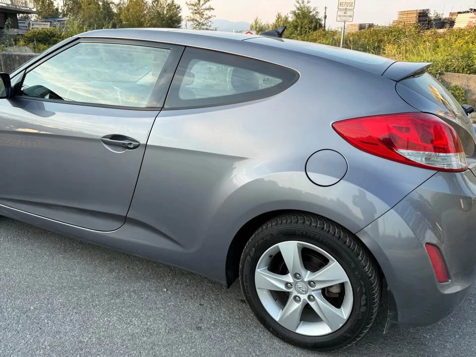 2012 Hyundai Veloster - Image 6 of 9