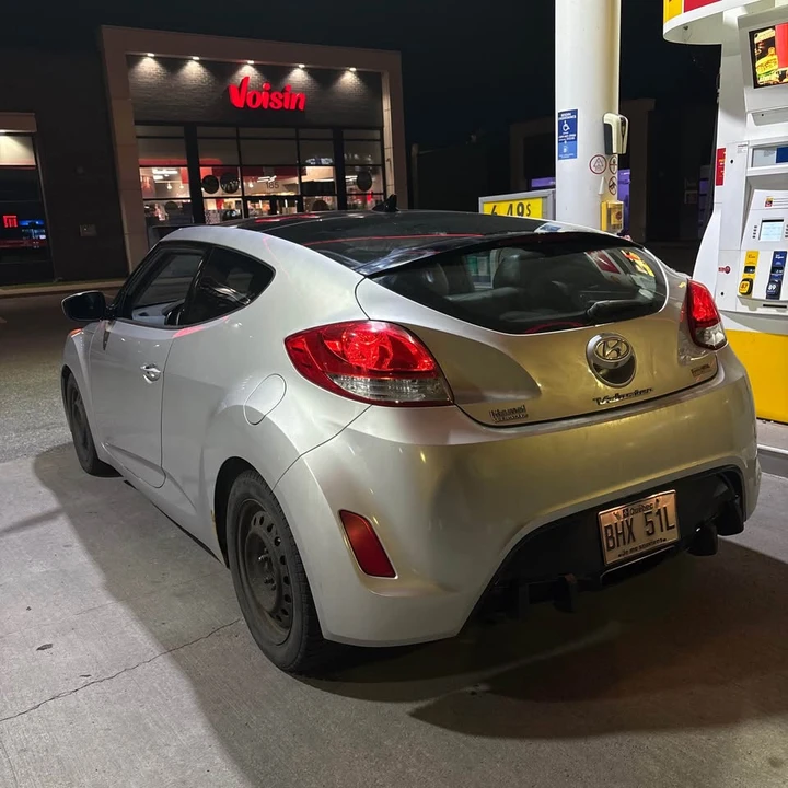 2012 Hyundai Veloster - Image 3 of 16
