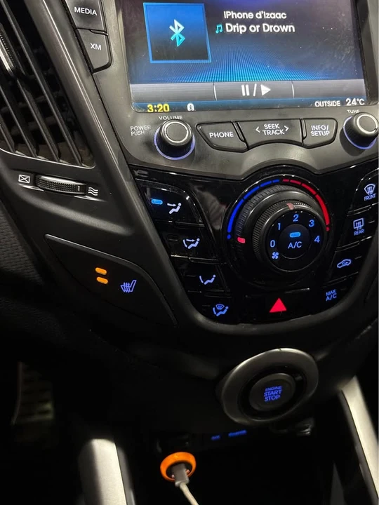 2012 Hyundai Veloster - Image 12 of 16