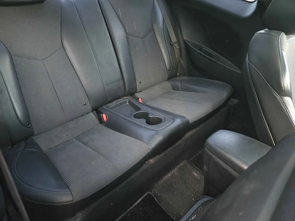 2012 Hyundai Veloster - Image 11 of 16