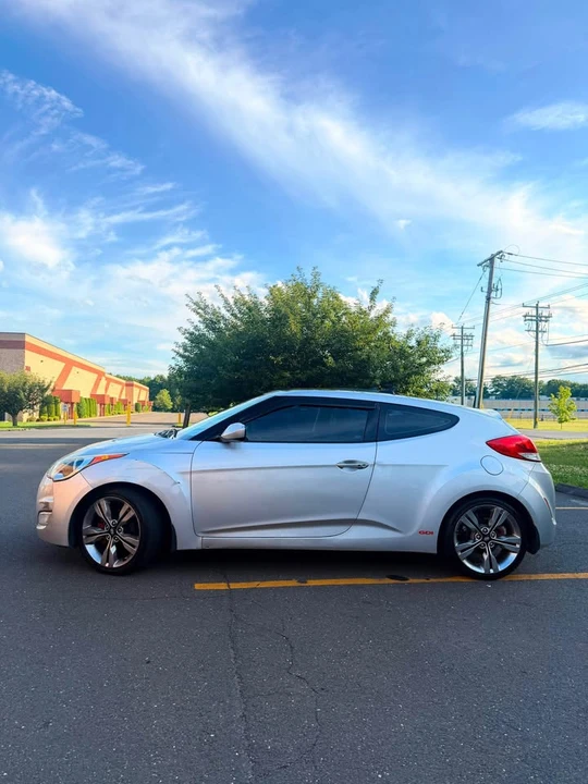 2012 Hyundai Veloster - Image 3 of 7