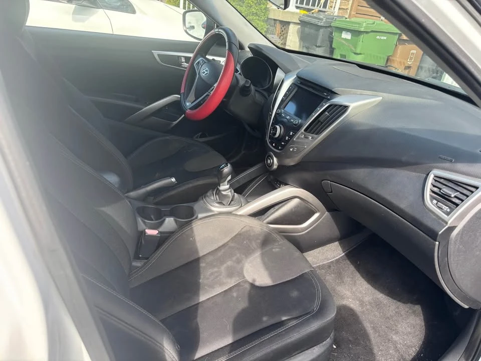 2012 Hyundai Veloster - Image 5 of 6