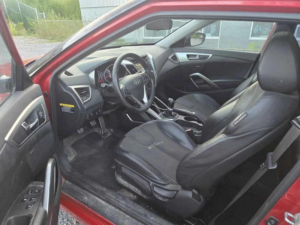 2012 Hyundai Veloster - Image 9 of 16