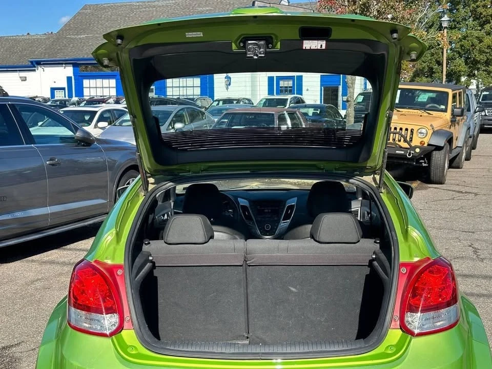 2012 Hyundai Veloster - Image 17 of 20