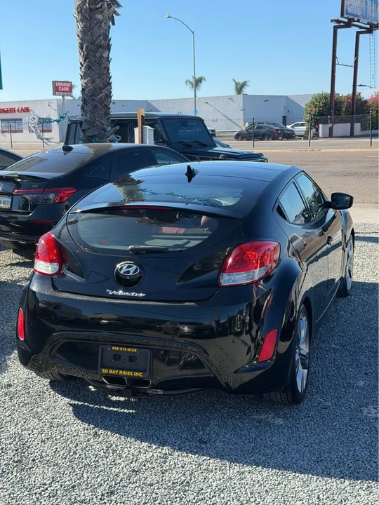 2012 Hyundai Veloster - Image 7 of 16
