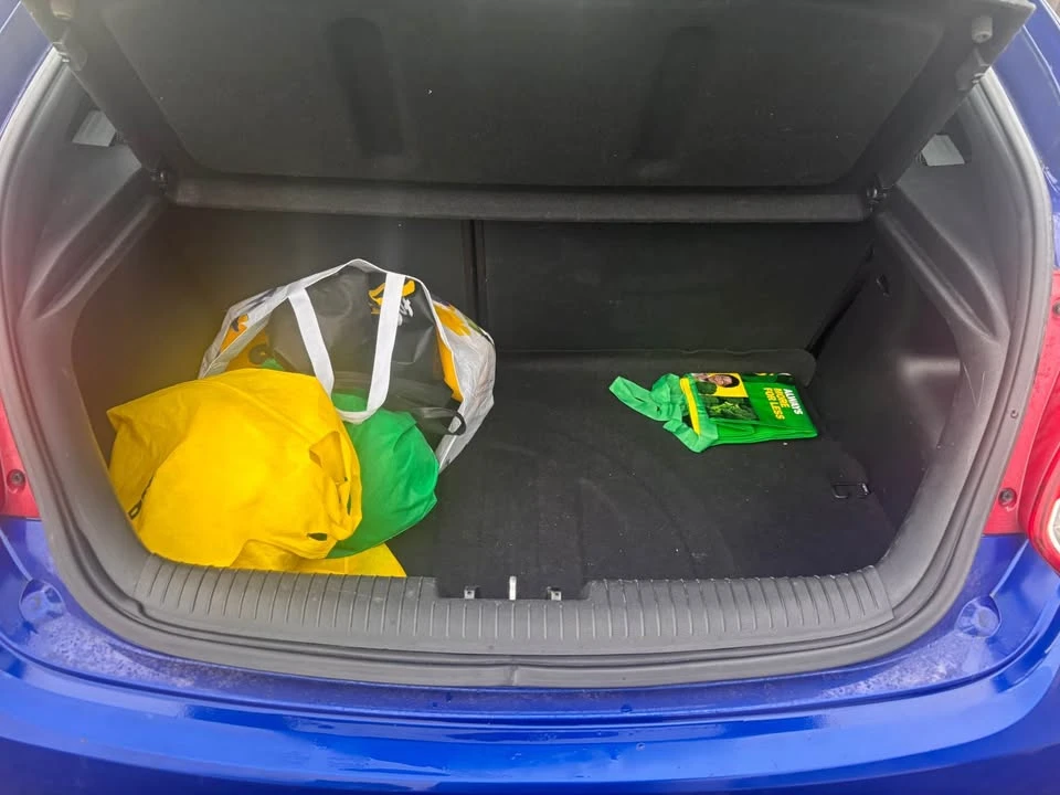 2012 Hyundai Veloster - Image 16 of 18