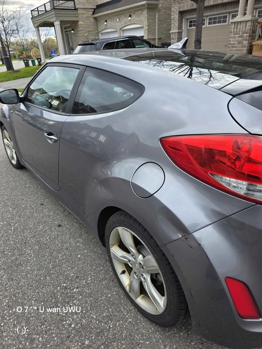 2012 Hyundai Veloster - Image 4 of 8