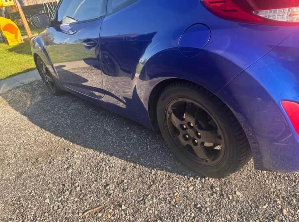2012 Hyundai Veloster - Image 18 of 18
