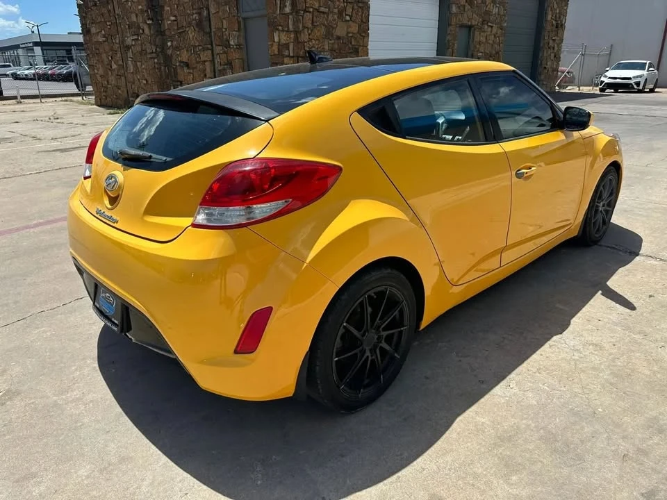 2012 Hyundai Veloster - Image 6 of 20
