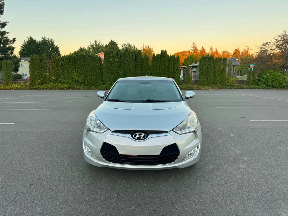 2012 Hyundai Veloster - Image 11 of 14