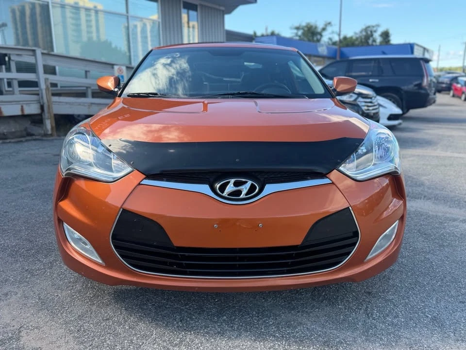 2012 Hyundai Veloster - Image 2 of 20
