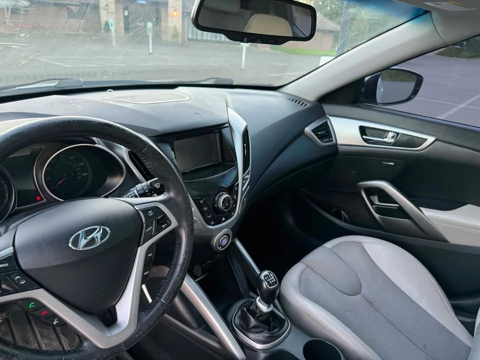 2012 Hyundai Veloster - Image 6 of 14