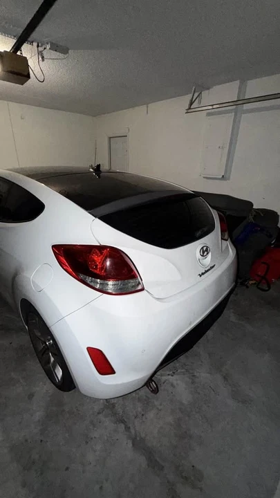 2012 Hyundai Veloster - Image 5 of 7