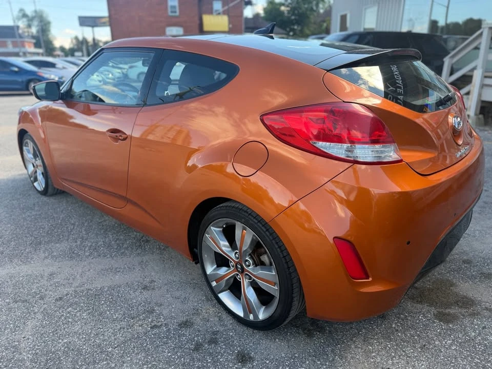 2012 Hyundai Veloster - Image 7 of 20