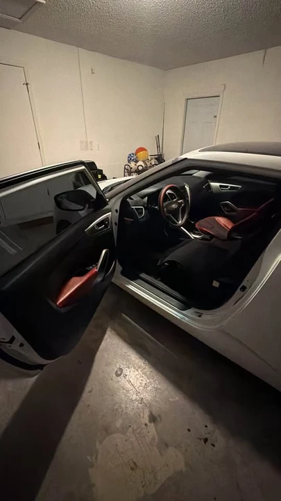 2012 Hyundai Veloster - Image 3 of 7