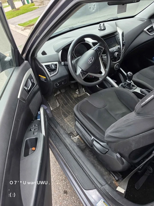 2012 Hyundai Veloster - Image 3 of 8
