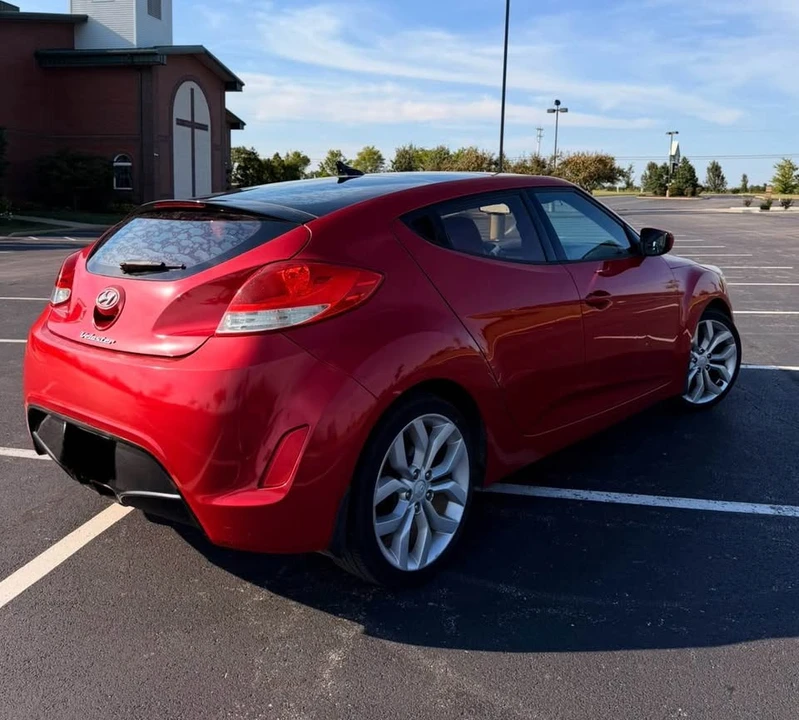 2012 Hyundai Veloster - Image 4 of 15