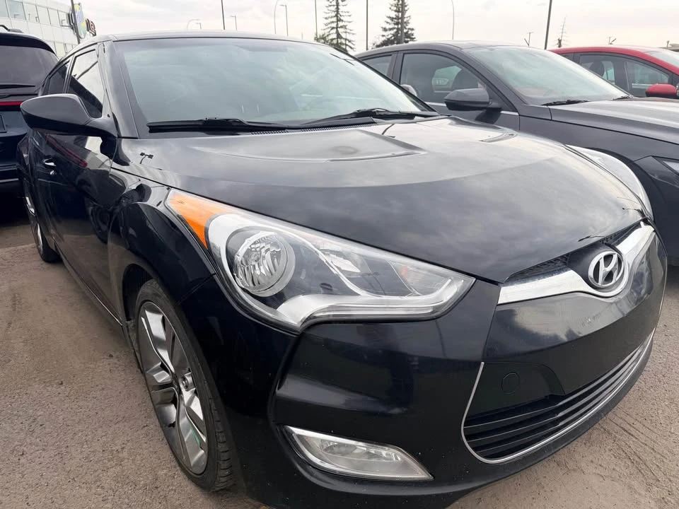 2012 Hyundai Veloster - Image 2 of 5