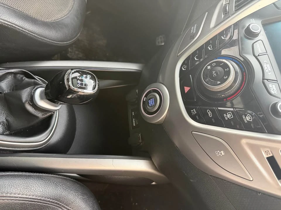2012 Hyundai Veloster - Image 7 of 7