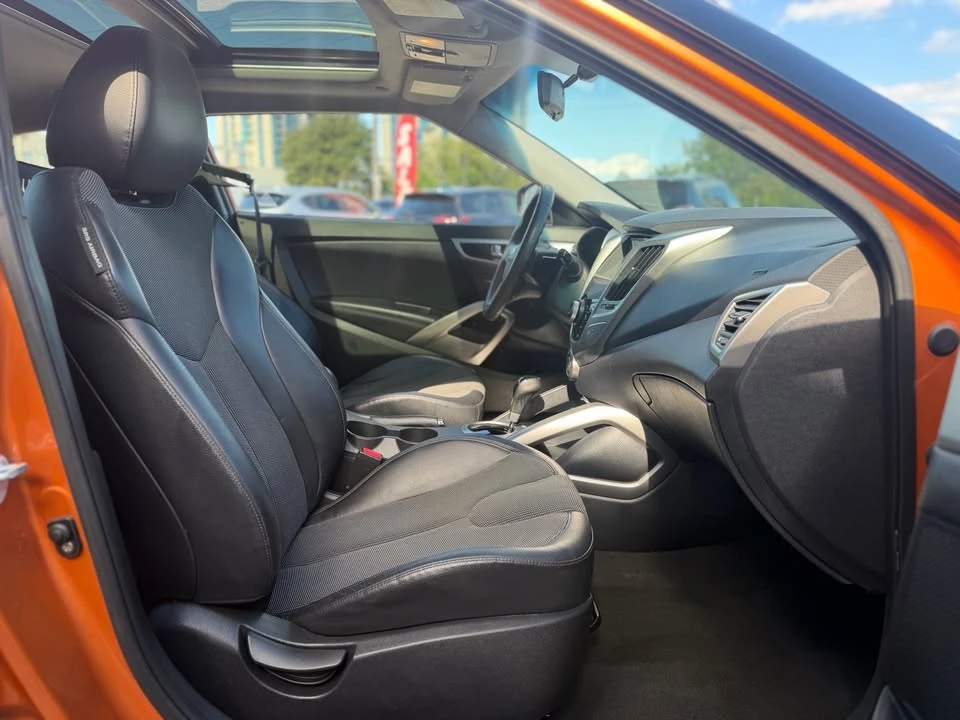 2012 Hyundai Veloster - Image 11 of 20