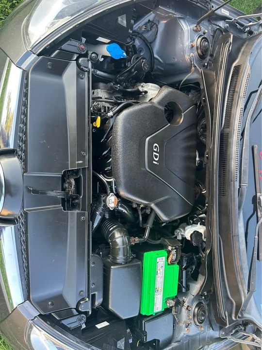 2012 Hyundai Veloster - Image 6 of 14