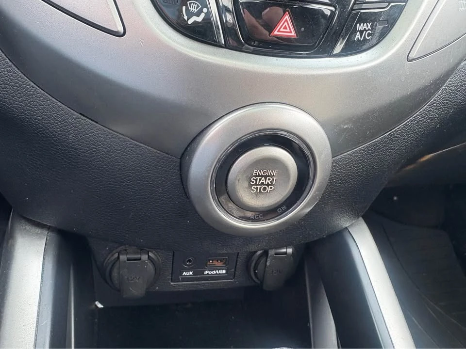 2012 Hyundai Veloster - Image 9 of 12
