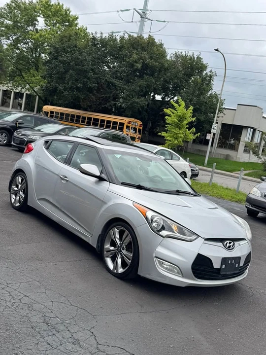 2012 Hyundai Veloster - Image 2 of 16