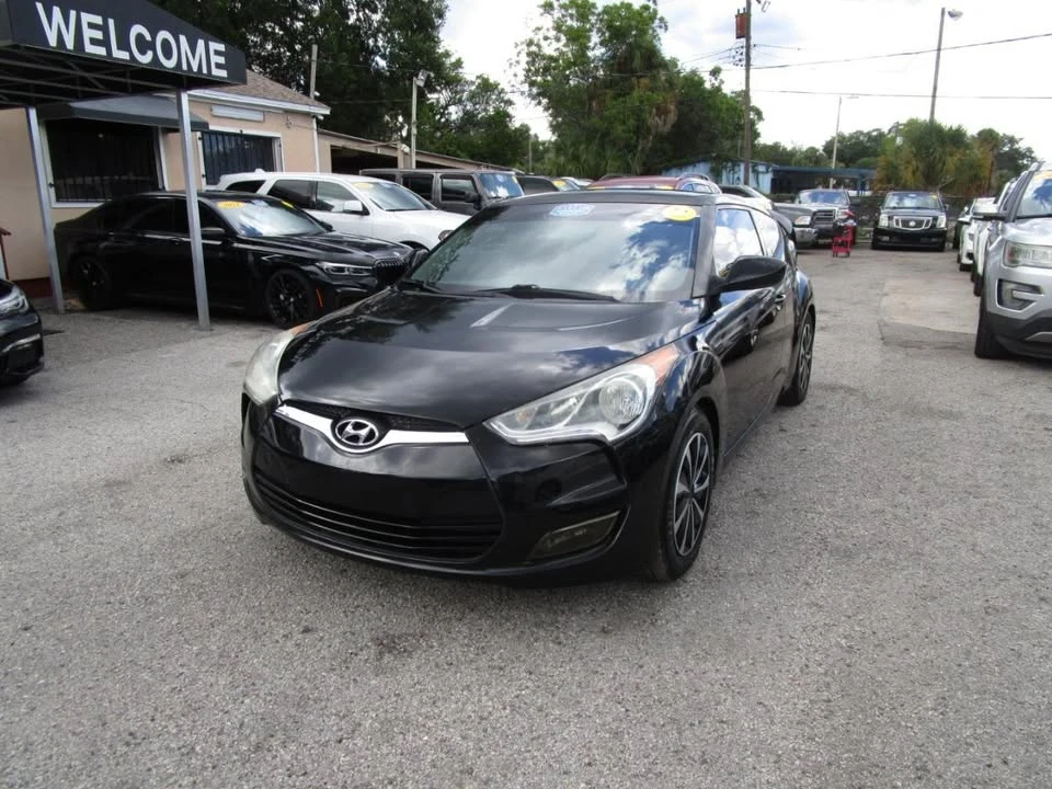 2012 Hyundai Veloster - Image 2 of 20